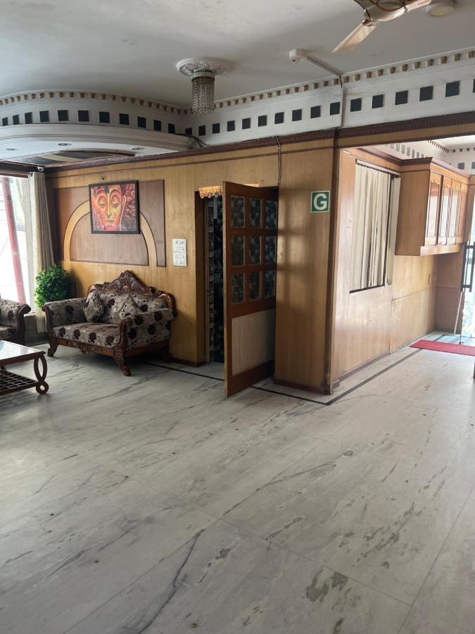 Hotel Krone A Family Hotel Near Igi Airport Delhi Nuova Delhi Esterno foto