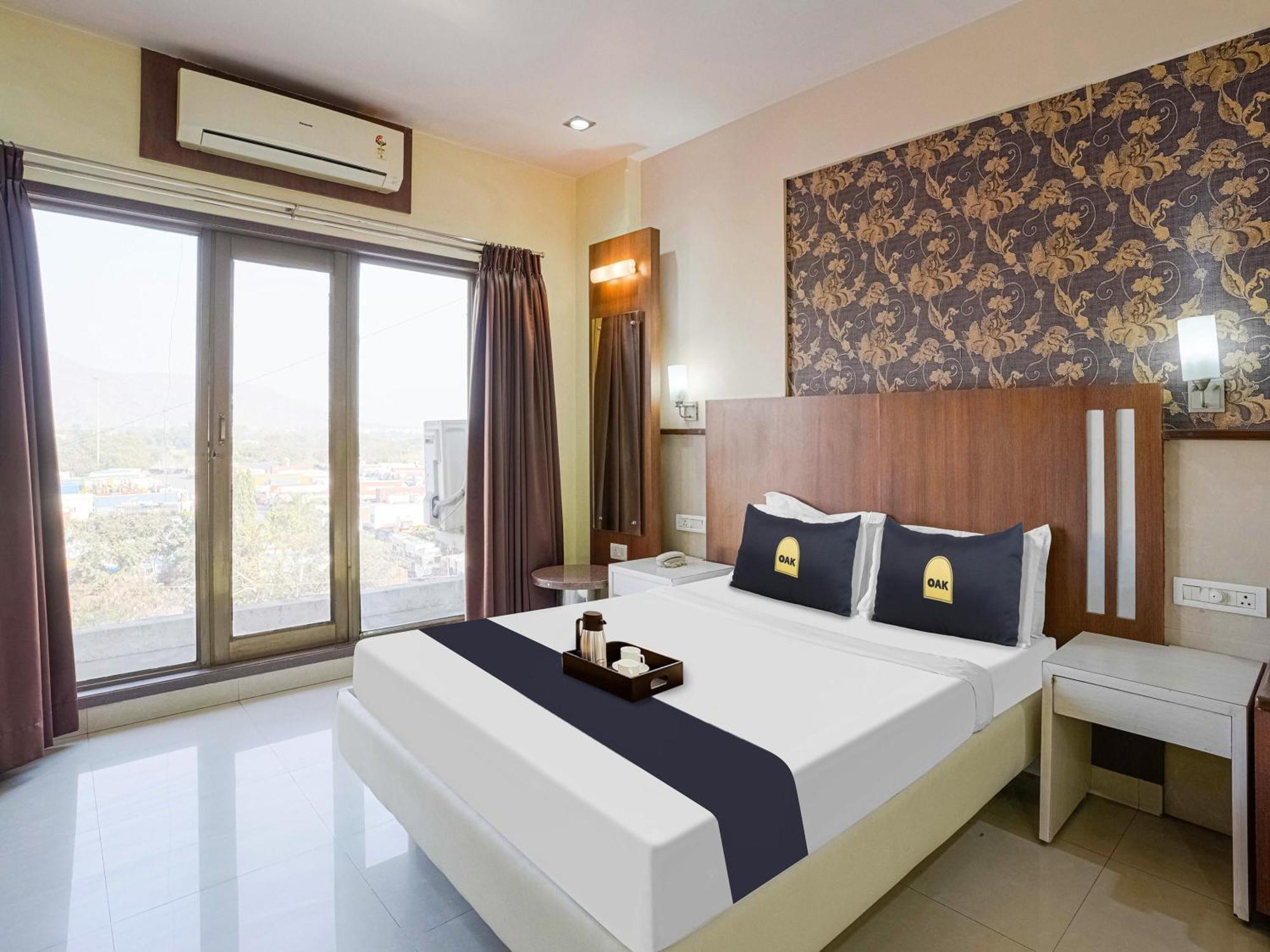 Hotel Krone A Family Hotel Near Igi Airport Delhi Nuova Delhi Esterno foto